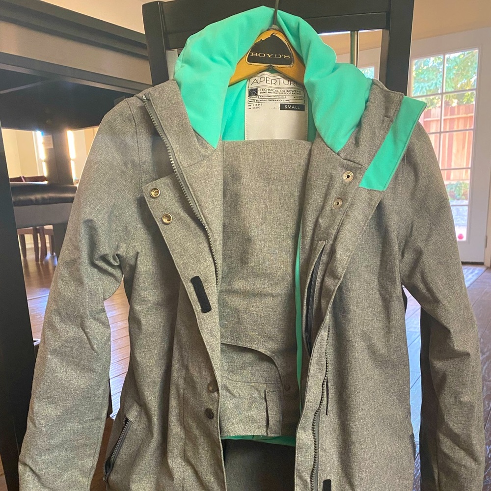 Aperture Snow Jacket and Pants